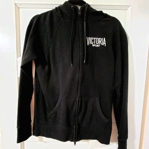 Victoria Sport Sweater